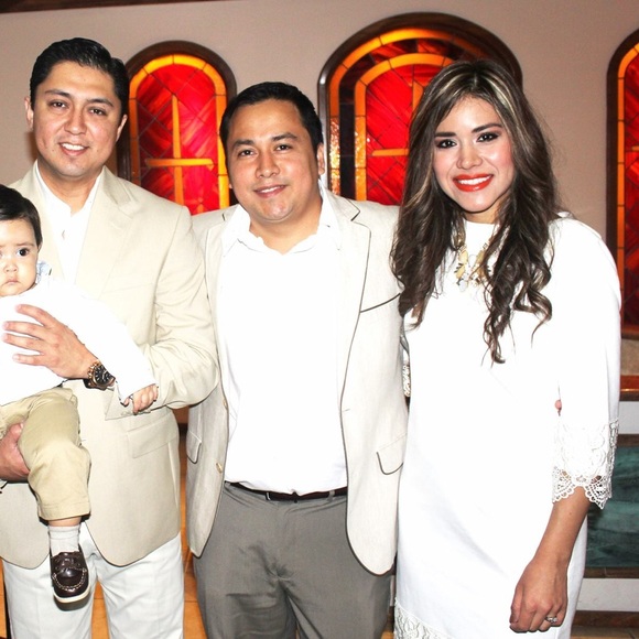 Beautiful and Elegant Ivory Dress - Picture 5 of 6